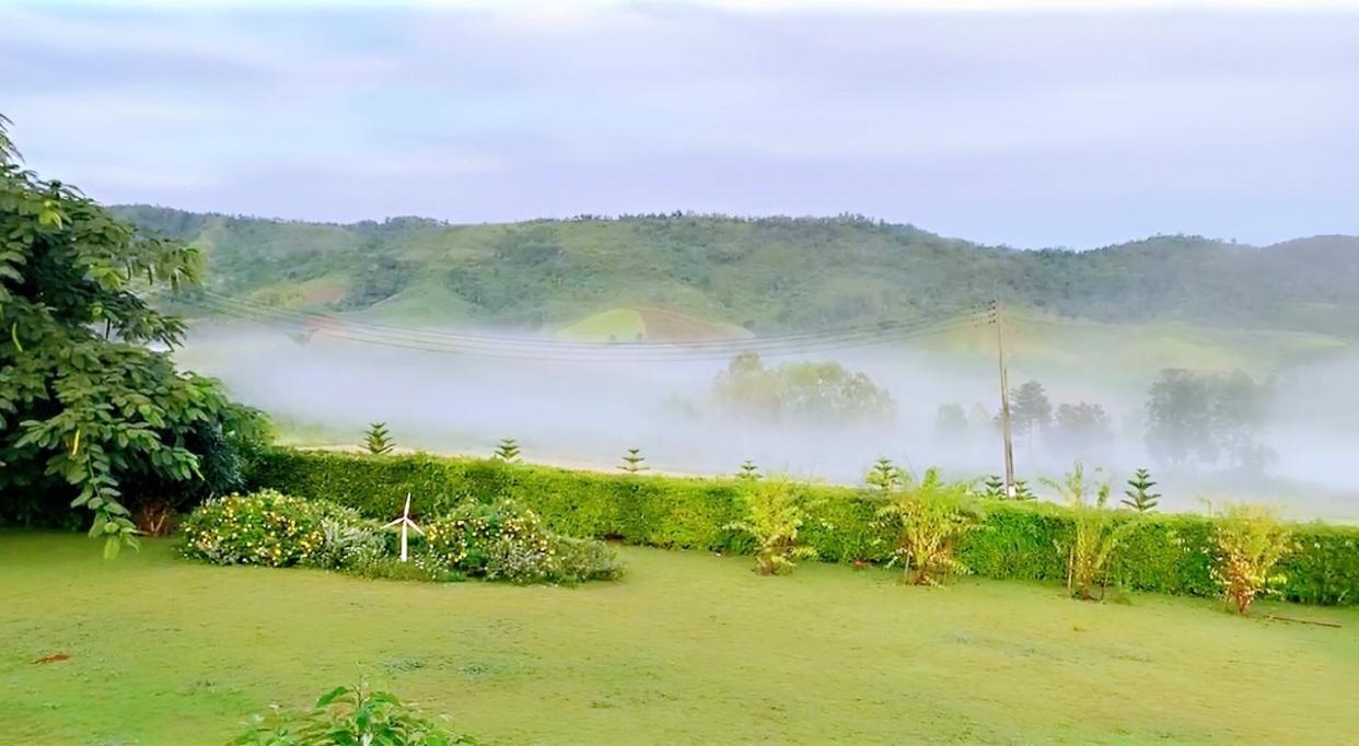 Misty English Cottage Ban Non Na Yao Экстерьер фото